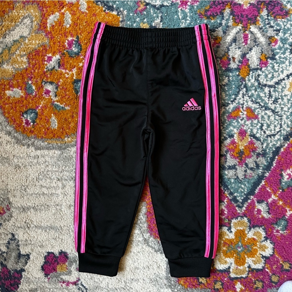 🌟3/$20🌟 Baby Adidas track pants - Picture 1 of 4